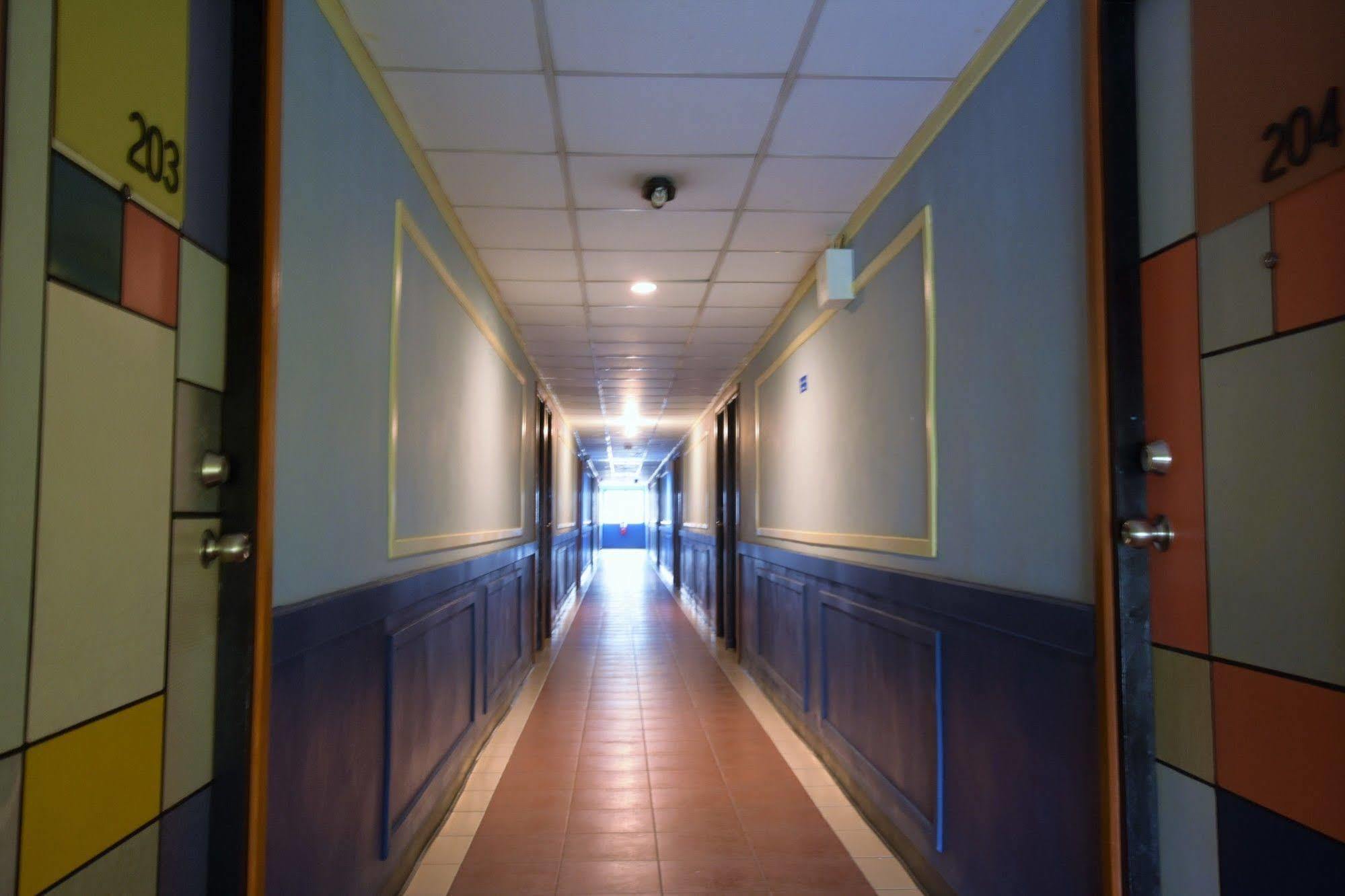 Room At Prachachuen Nonthaburi Kültér fotó